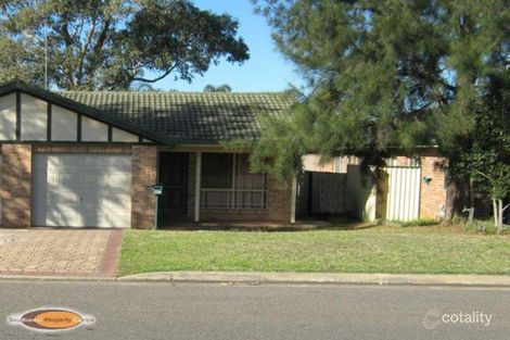 Property photo of 13 Karrabul Road St Helens Park NSW 2560