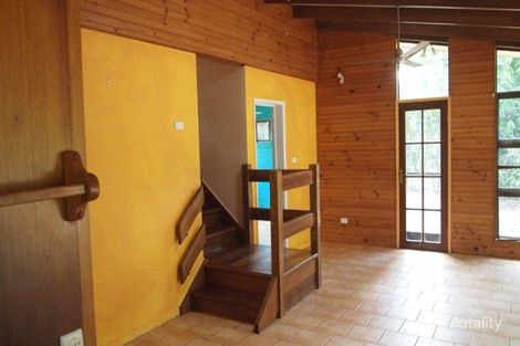Property photo of 5 Holt Close Bingil Bay QLD 4852