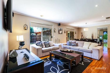 Property photo of 12 Bonney Place Roxburgh Park VIC 3064