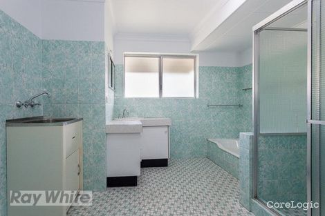 Property photo of 2/28 Mansfield Street Coorparoo QLD 4151