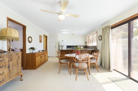 Property photo of 5 Alderbrook Avenue Mulgrave VIC 3170