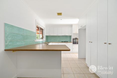 Property photo of 12 Willara Close Amaroo ACT 2914