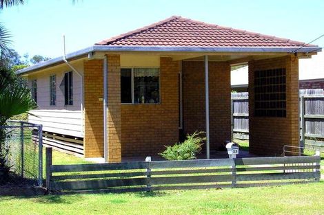 23 Thomas St, Birkdale, QLD 4159