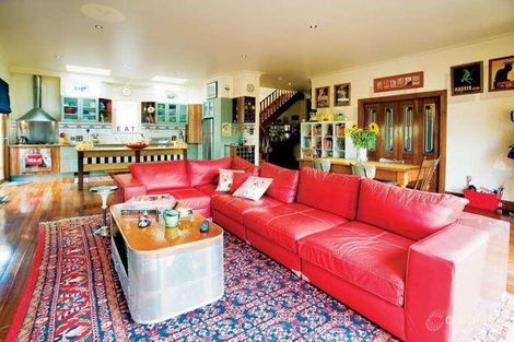 Property photo of 53 Maltravers Road Ivanhoe East VIC 3079