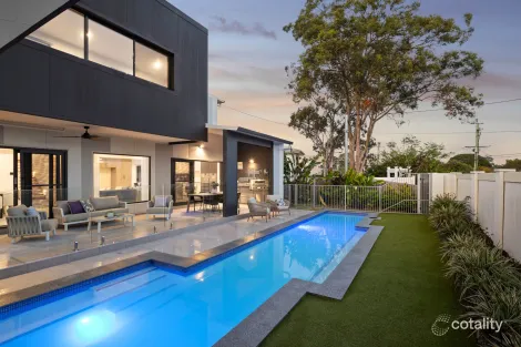 Property photo of 13 Plumeria Close Kenmore QLD 4069