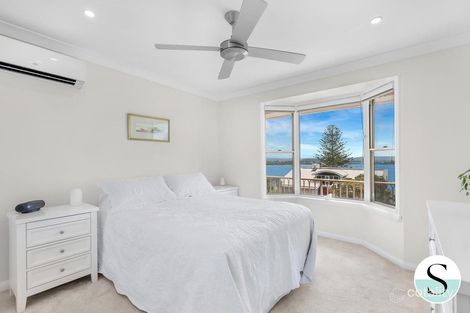 Property photo of 23 Lambton Parade Swansea Heads NSW 2281