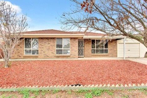 Property photo of 2 Crace Court Evanston Park SA 5116