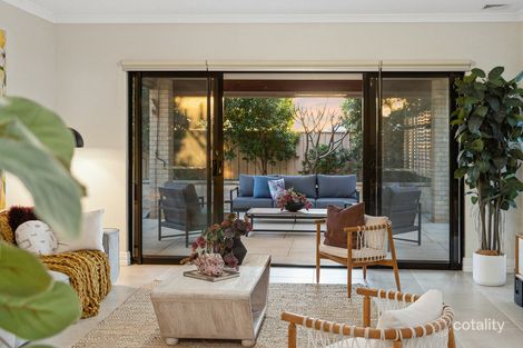 Property photo of 98 Waldburg Drive Tapping WA 6065