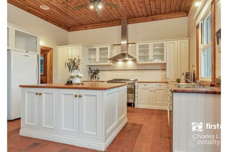 Property photo of 8 Macintyre Crescent Echuca VIC 3564