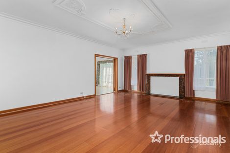 Property photo of 65 Mount View Parade Croydon VIC 3136