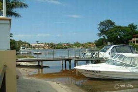 11 Conifer Cres, Broadbeach Waters, QLD 4218