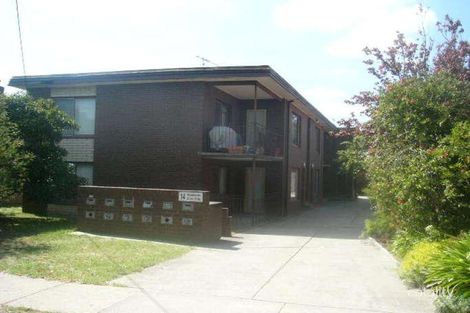 1/14 Ballater St, Essendon, VIC 3040