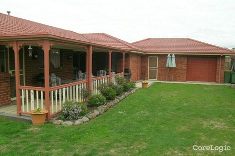 Property photo of 27 Grevillea Place Pakenham VIC 3810