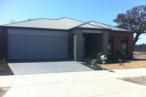 Property photo of 46 Pearson Road Mernda VIC 3754