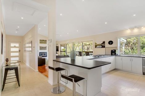 10 Tarni St, Fairview Park, SA 5126