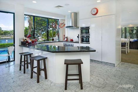 Property photo of 15 Brittanic Crescent Paradise Point QLD 4216