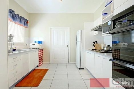 Property photo of 2/5 Christopher Street Baulkham Hills NSW 2153