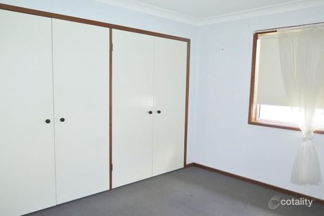 Property photo of 90 Undurra Drive Glenfield Park NSW 2650