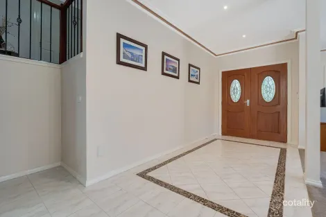 Property photo of 66 Clare Boulevard Greenvale VIC 3059