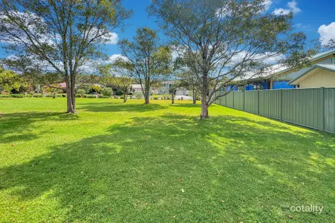 10 Emmett St, Callala Bay, NSW 2540