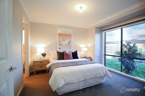 Property photo of 11 Luke Court Koo Wee Rup VIC 3981