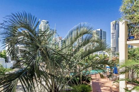 Property photo of 25/48-54 Stanhill Drive Surfers Paradise QLD 4217