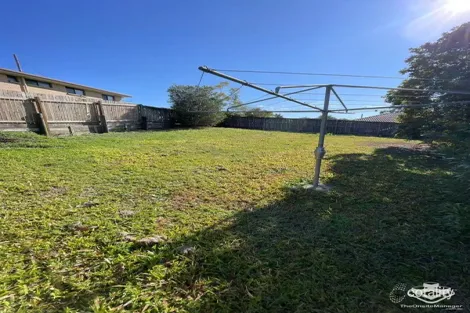 Property photo of 51 Bedivere Street Carindale QLD 4152