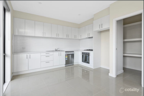 Property photo of 1 Autumn Crescent Carrum Downs VIC 3201