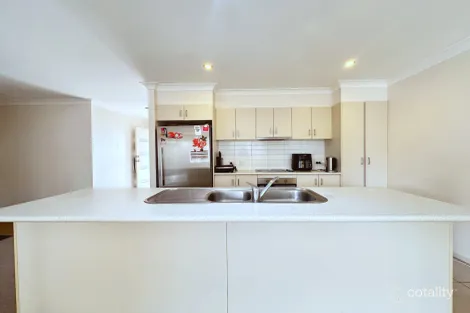 Property photo of 2 Robin Street Moranbah QLD 4744