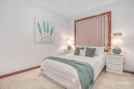 Property photo of 4 Roxburgh Place Bella Vista NSW 2153