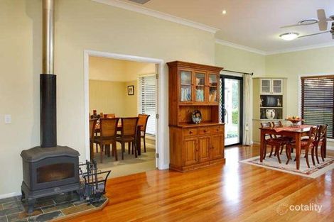 Property photo of 102 Tristania Road Chapel Hill QLD 4069