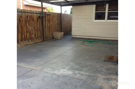 23 Melbourne Ave, Glenroy, VIC 3046