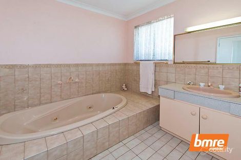 Property photo of 47 Explorer Drive Thornlie WA 6108