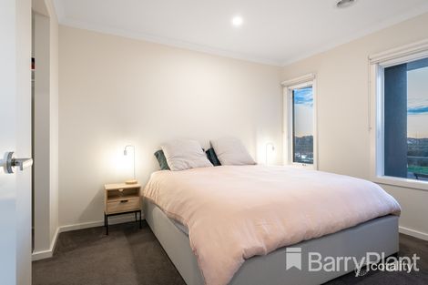 Property photo of 46 Havant Circuit Charlemont VIC 3217