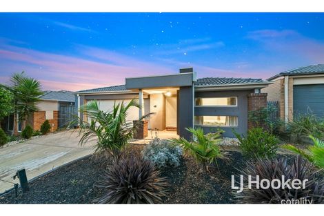 Property photo of 29 Kimberley Grove Pakenham VIC 3810