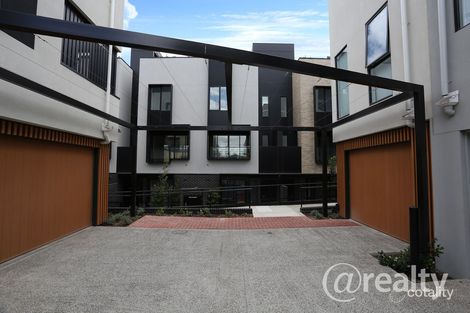 Property photo of 11 Argus Walk Alphington VIC 3078
