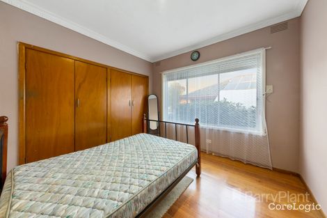 Property photo of 7 Occold Court St Albans VIC 3021