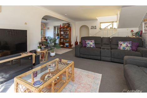 Property photo of 2/30 Regency Circuit Tuncurry NSW 2428