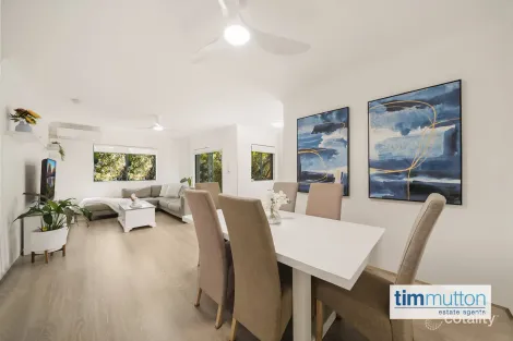 Property photo of 16 Franklin Road Chipping Norton NSW 2170