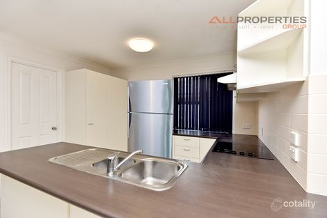 Property photo of 14 Weir Close Berrinba QLD 4117