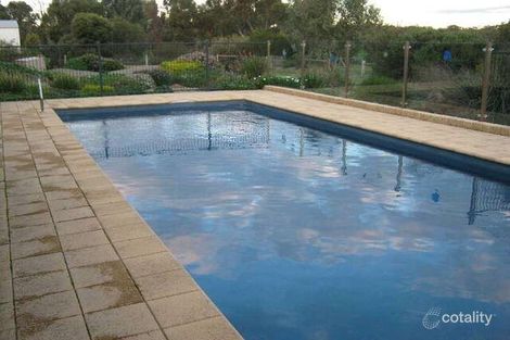 Property photo of 18 South Avenue Bordertown SA 5268