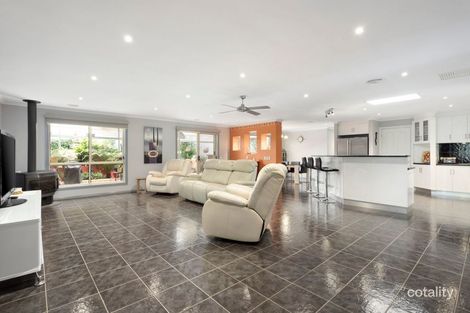 Property photo of 18 Marsh Court Drysdale VIC 3222