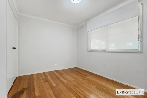 Property photo of 24 Glenmaggie Drive St Albans VIC 3021