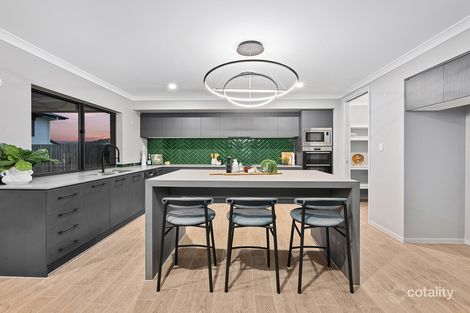 Property photo of 2 Nerang Road South Ripley QLD 4306