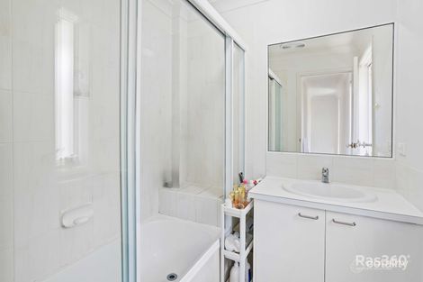 Property photo of 10/20 St Kevins Avenue Benowa QLD 4217