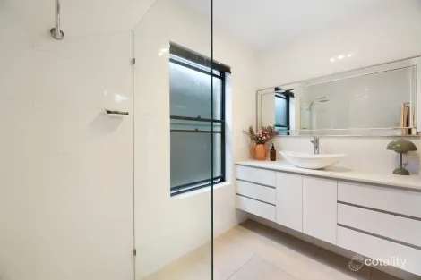 Property photo of 25 Dungogie Drive Tallebudgera QLD 4228