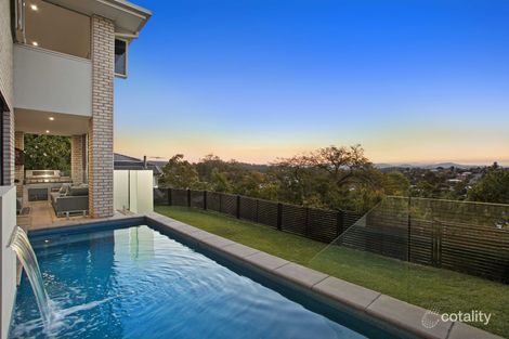 Property photo of 13 Castle Hill Street Holland Park West QLD 4121