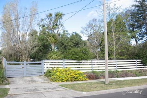 Property photo of 2/22 Adrienne Crescent Mount Waverley VIC 3149