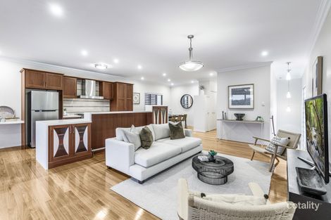 Property photo of 87 Waterview Avenue Wynnum QLD 4178