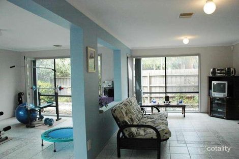 Property photo of 16 Deakin Court Berwick VIC 3806